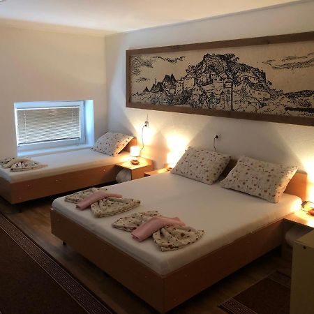 Prenociste Gany Hotel Jajca Kültér fotó