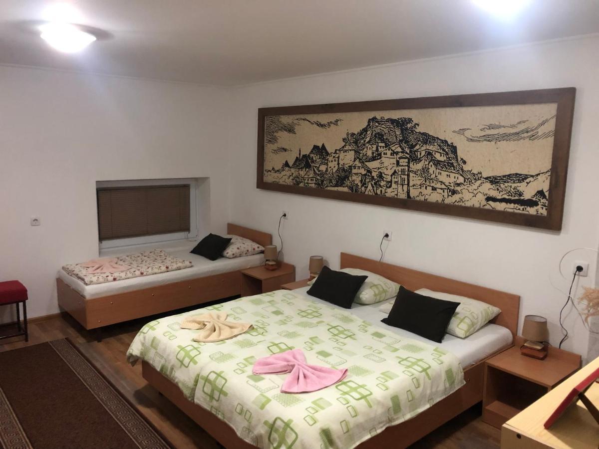 Prenociste Gany Hotel Jajca Kültér fotó