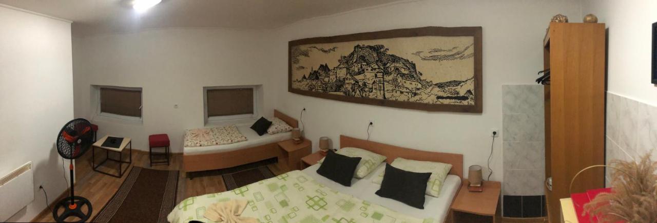 Prenociste Gany Hotel Jajca Kültér fotó